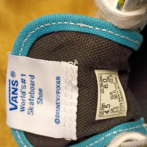 VANS RARE LIMITED EDITION Toy Story Aliens Woody and Buzz Women's 6.0 Men's 4.5 - Picture 10 of 14